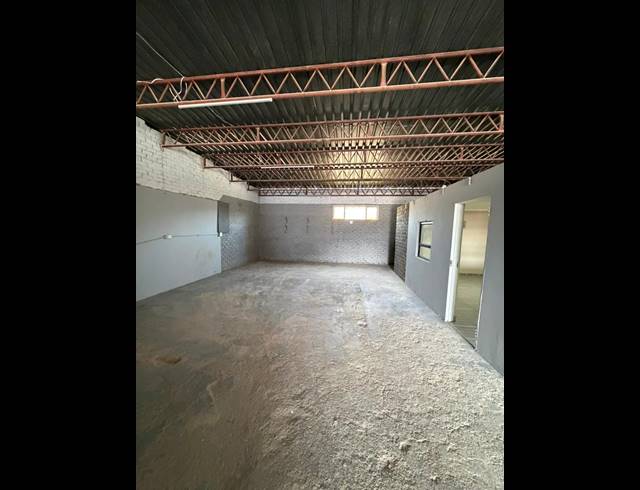 150M² WORKSHOP TO LET IN BLESBOKLAAGTE